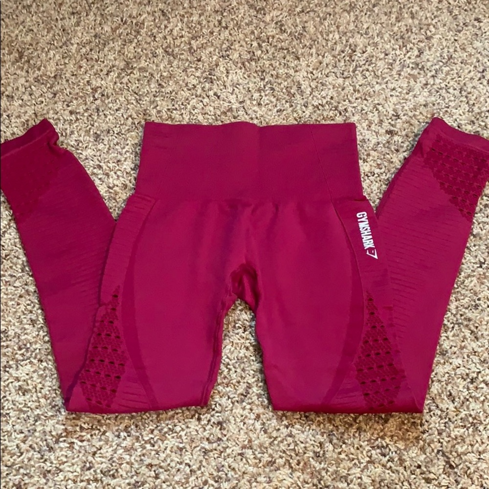 Red Gymshark leggings